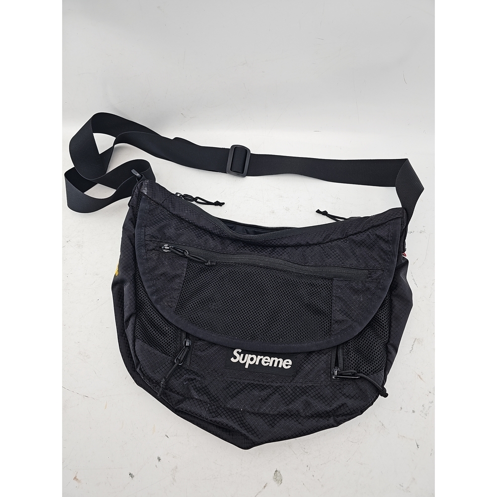 Supreme Cordura Quilted Shoulder Bag Black